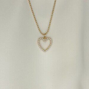 Faux gold necklace with a heart charm!